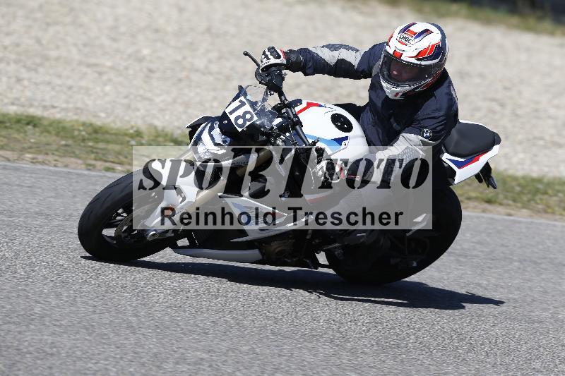 /07 09.04.2026 Cornu Master School ADR/Gruppe gruen/18